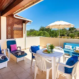  Apartment Casa Brito, By Algarveblossom
