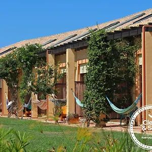 Casa Do Vale Da Lama Ecohotel & Retreat Centre In A Farm Farm stay